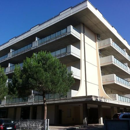 Residence Pineta Verde Milano Marittima Luaran gambar